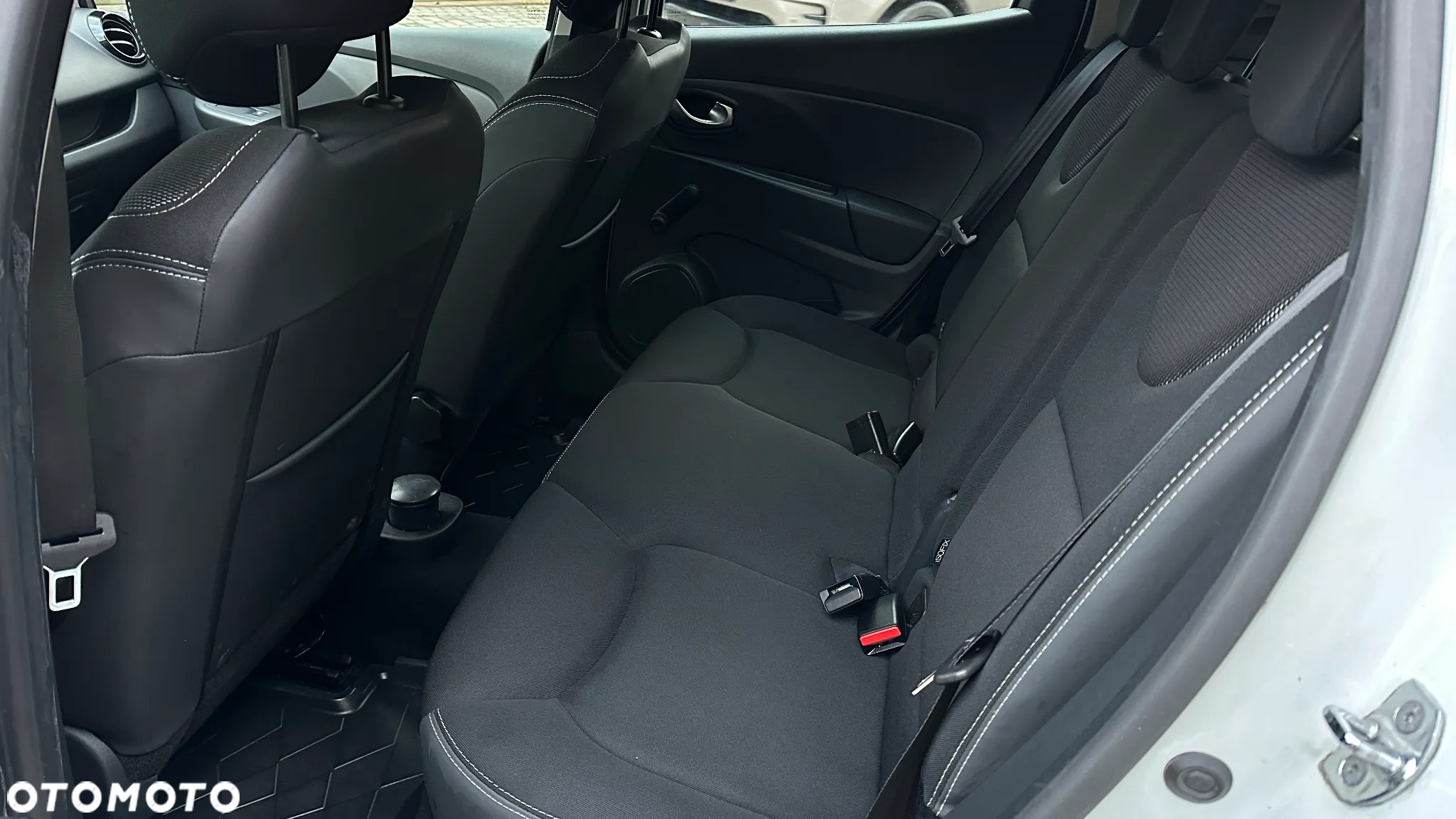 Renault Clio 0.9 Energy TCe Limited Plus - 36