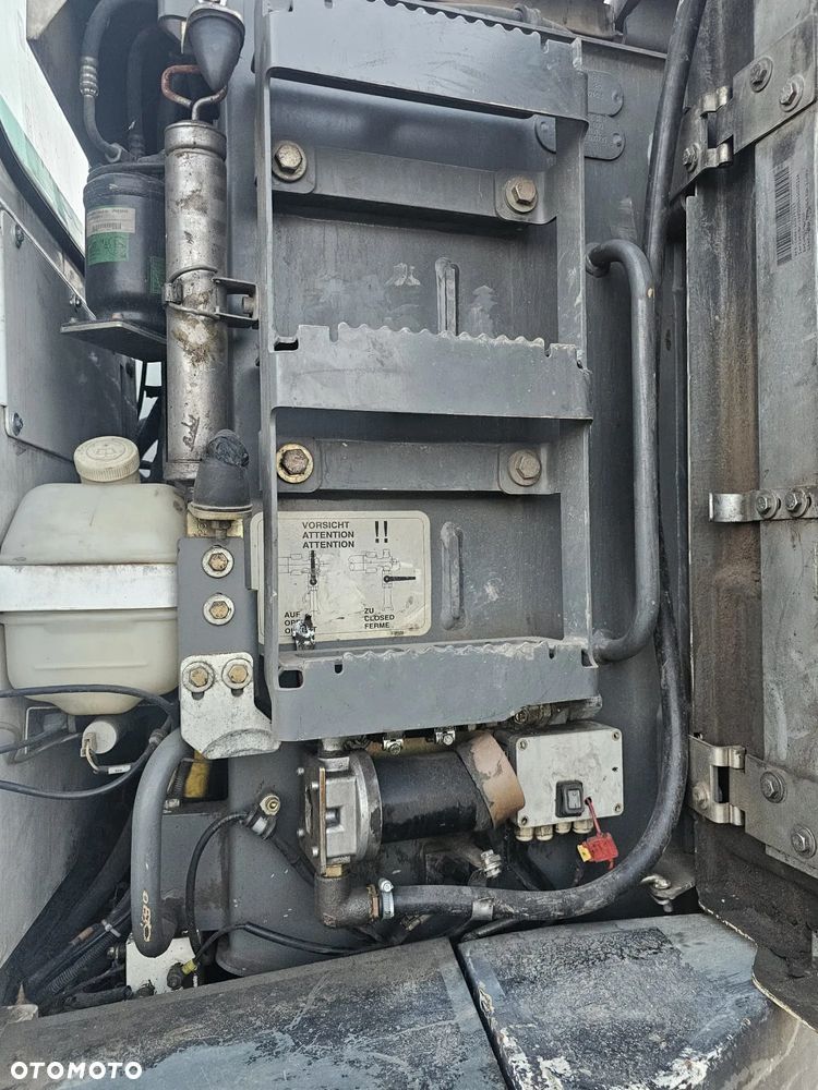 Liebherr compact 924 - 21