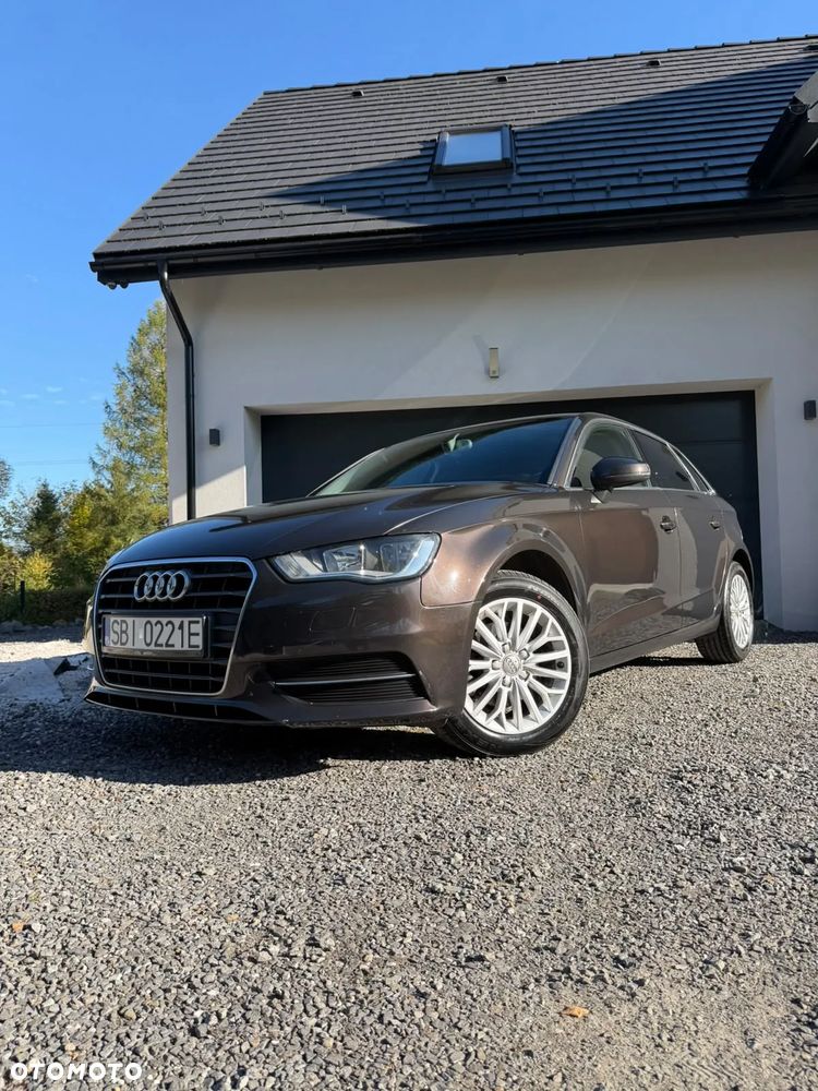 Audi A3 Sportback 2013 photo 2