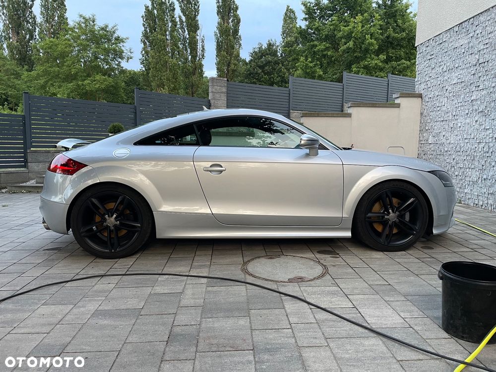 Audi TT S Coupé - 5