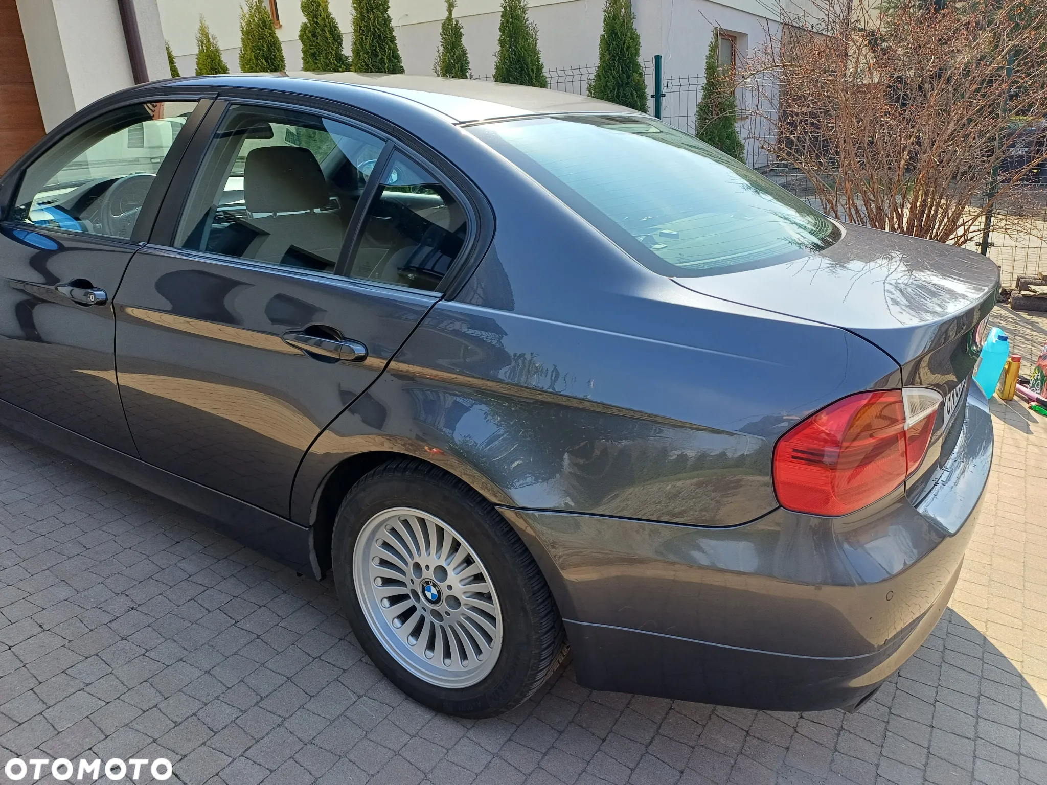 BMW Seria 3 318i - 8