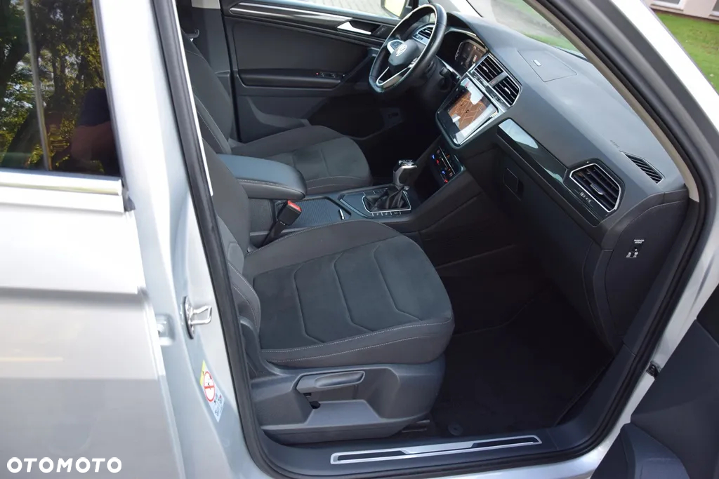 Volkswagen Tiguan 2.0 TDI R-Line DSG - 11