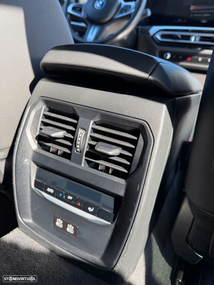 BMW 330 e Pack M Auto - 12