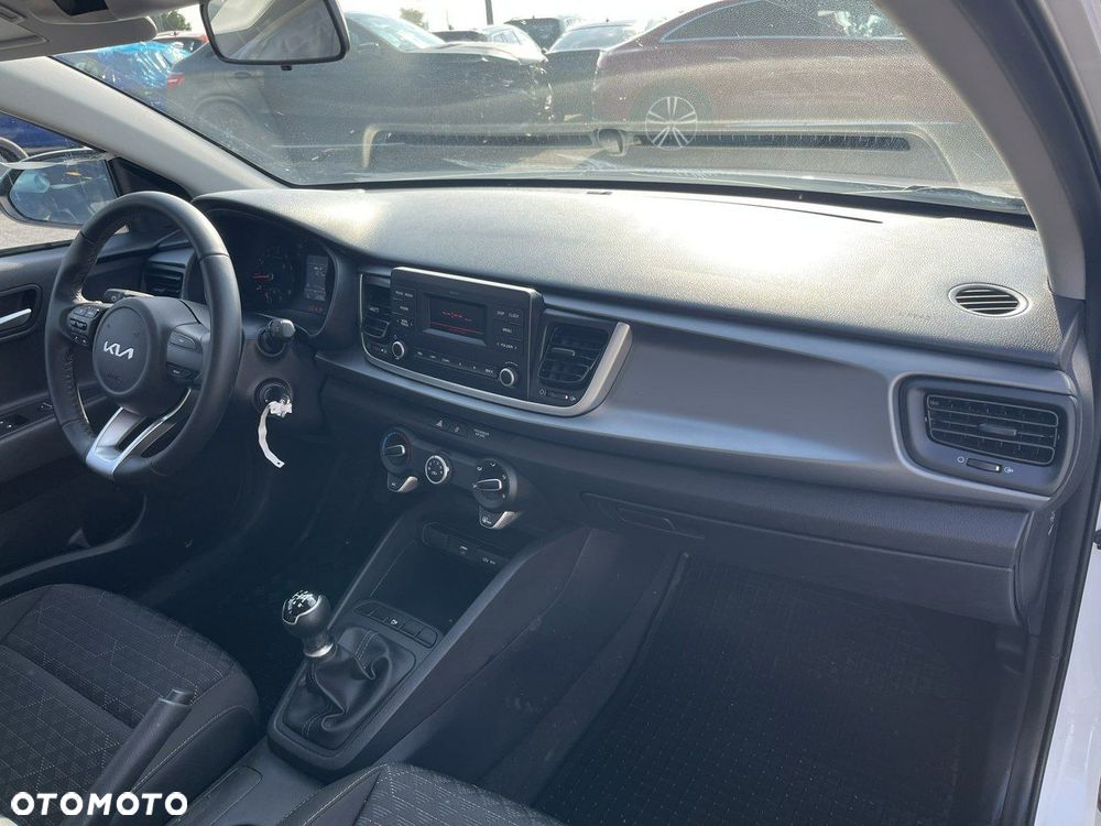 Kia Rio 1.2 Edition 7 - 9