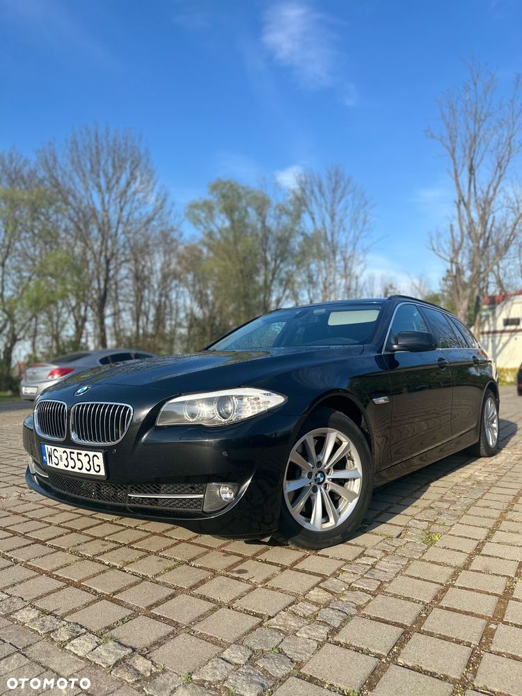 BMW Seria 5 525d Modern Line - 1