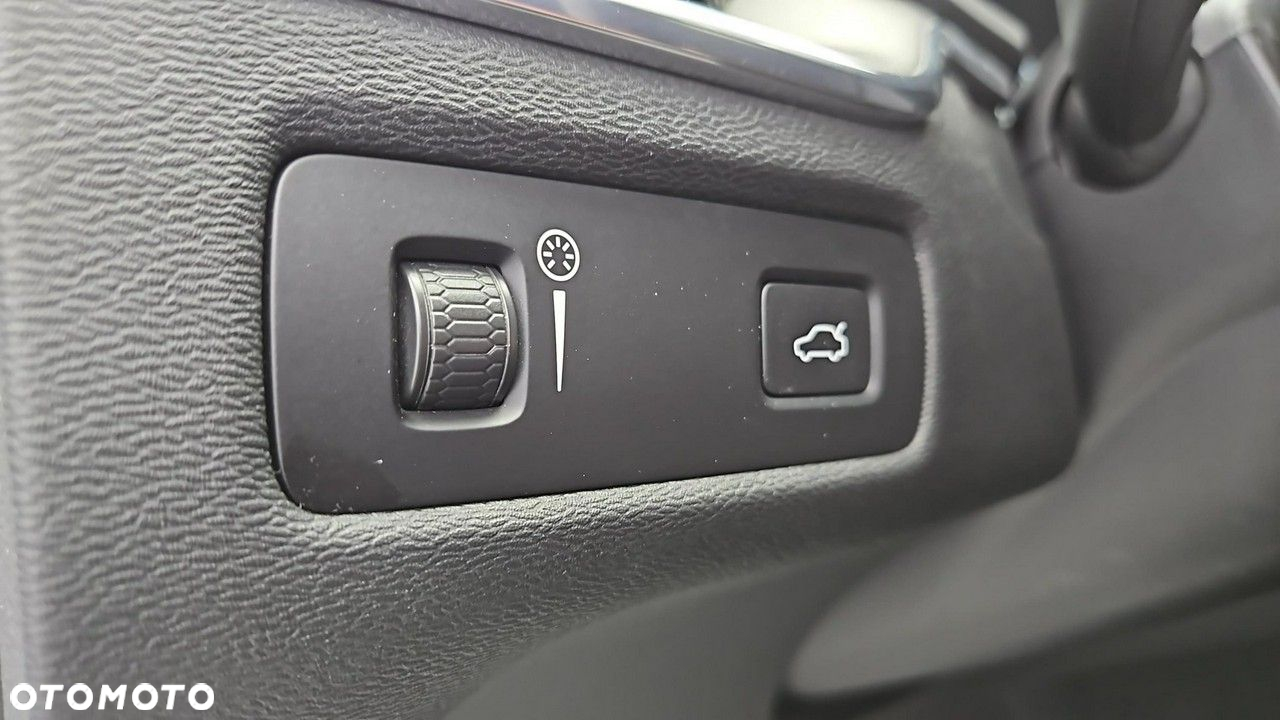 Volvo XC 60 - 17