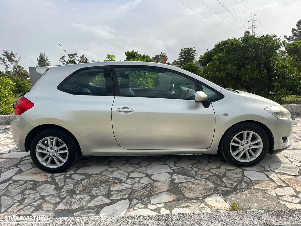 Toyota Auris 1.4 D-4D AC - 8