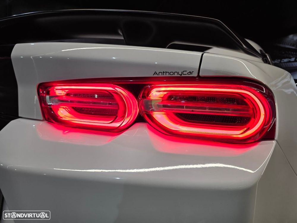 Chevrolet Camaro 2.0 Aut. - 29