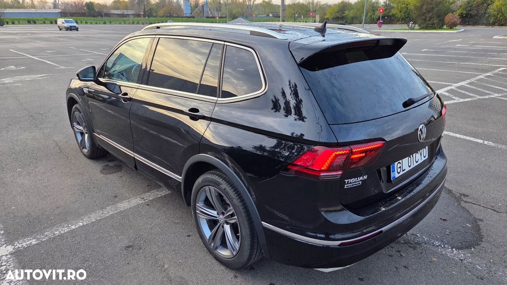 Volkswagen Tiguan Allspace 2.0 TDI 4Mot DSG R-Line - 31