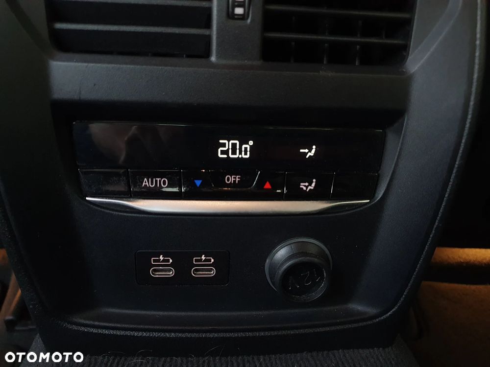 BMW Seria 3 320d M Sport Shadow - 18