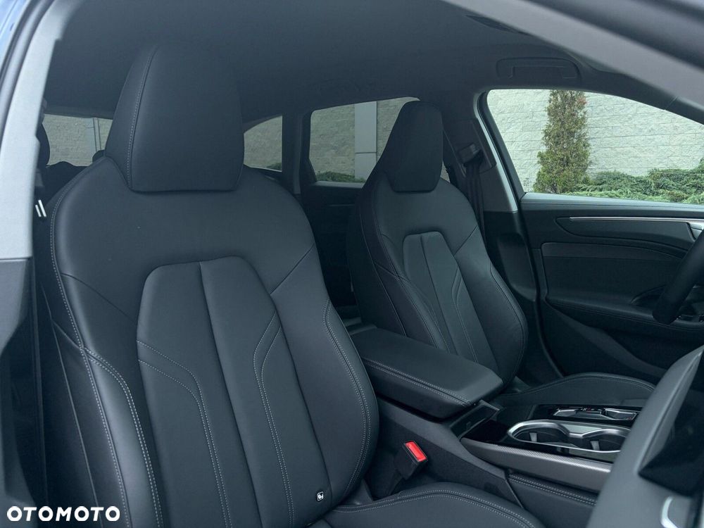 Audi A6 Avant - 21