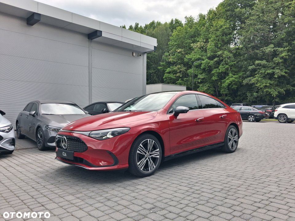 Mercedes-Benz CLA - 1
