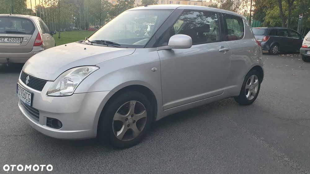 Suzuki Swift 1.3 Comfort - 1