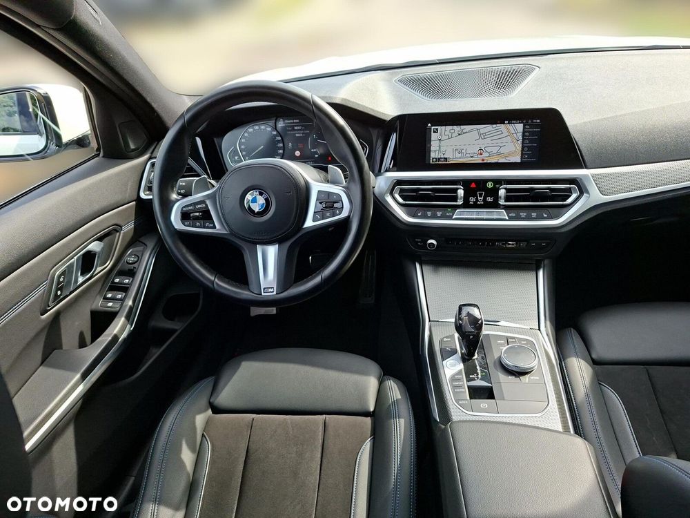 BMW Seria 3 320d xDrive M Sport sport - 14