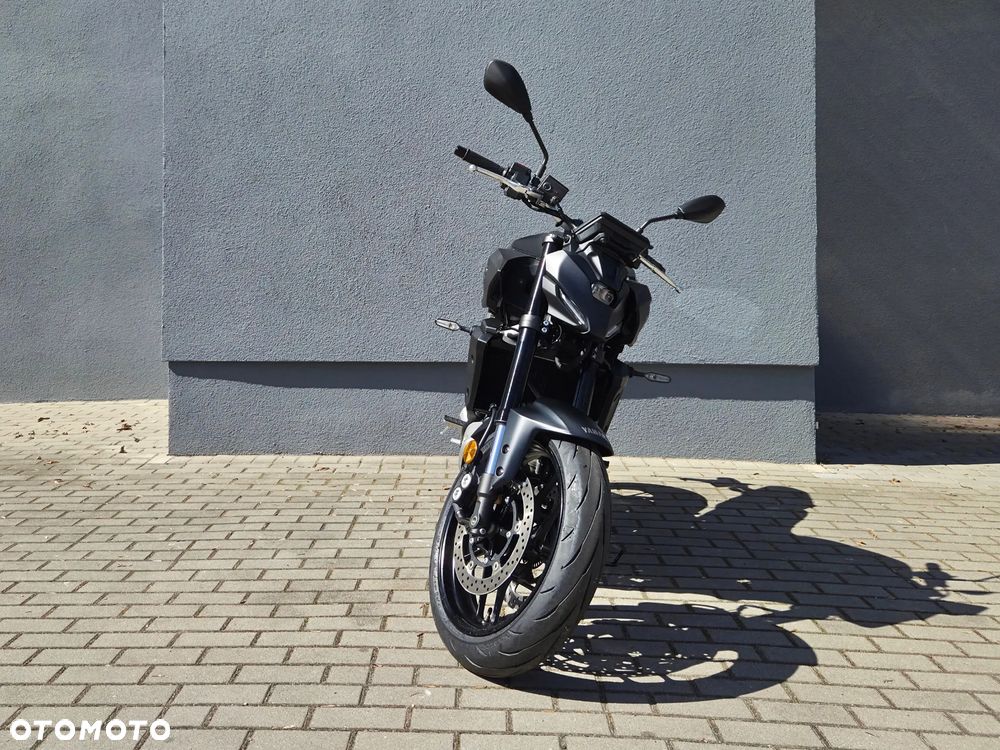 Yamaha MT - 5