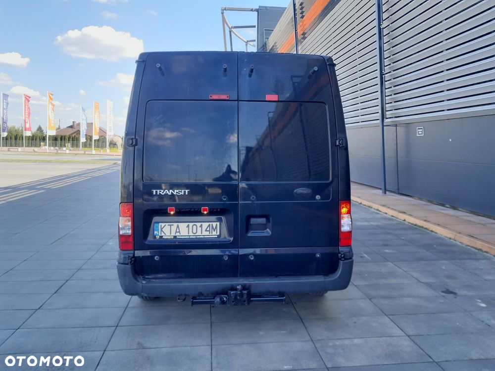 Ford Transit 350L AWD - 4