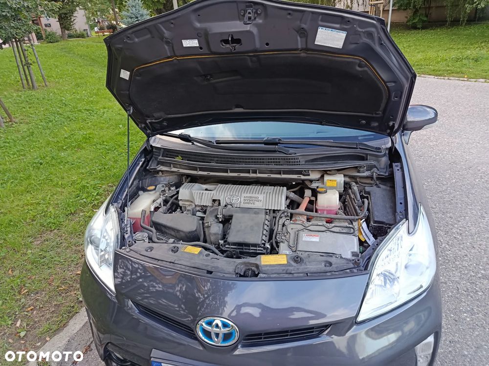 Toyota Prius - 15