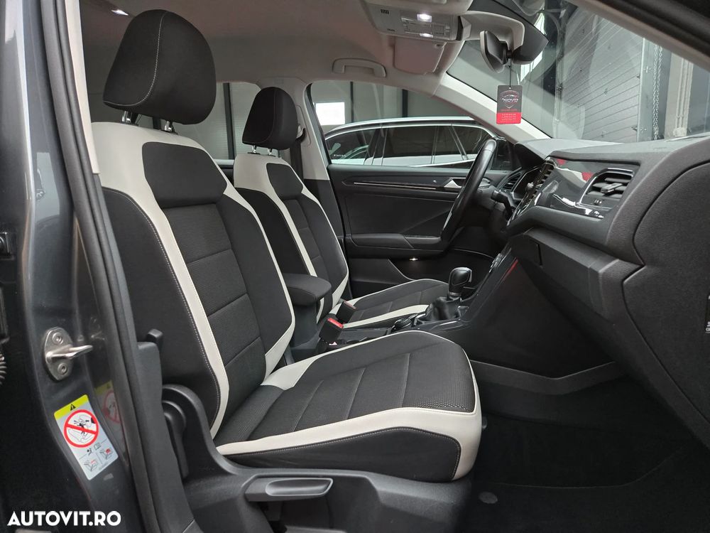 Volkswagen T-Roc 2.0 TSI 4Motion DSG Sport - 27