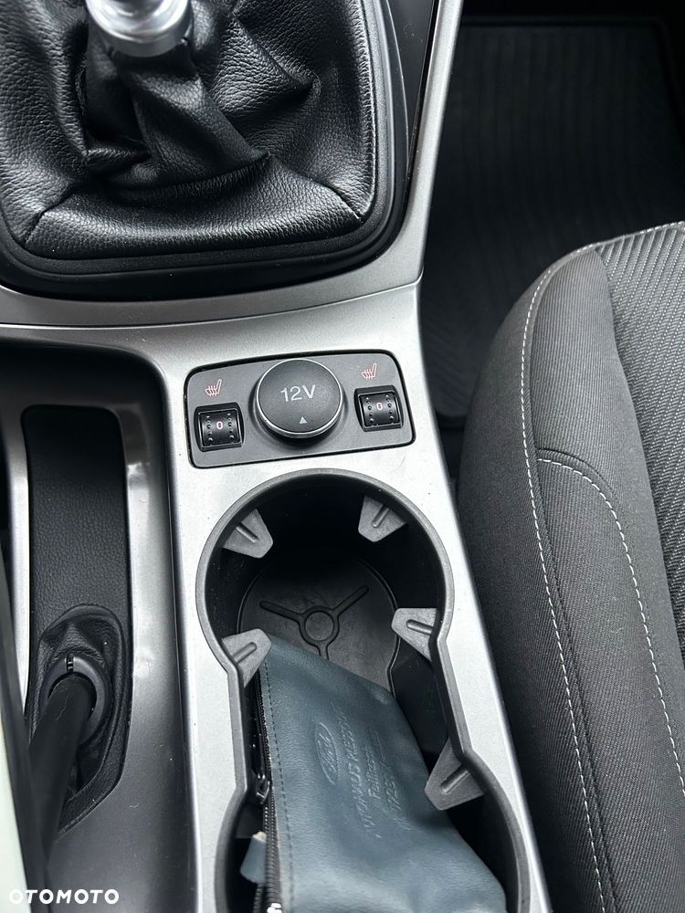 Ford Kuga 1.6 EcoBoost 2x4 Individual - 18