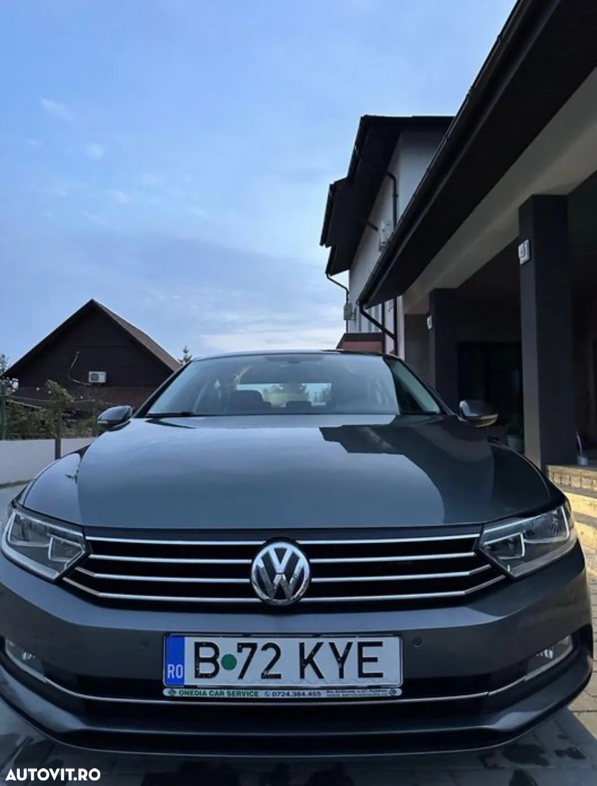 Volkswagen Passat 2.0 TDI DSG Comfortline - 7