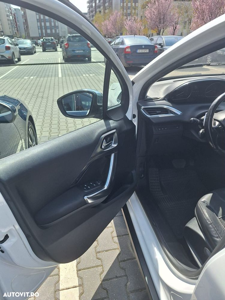 Peugeot 2008 1.6 e-HDi FAP STT ETG Active Aut. - 6