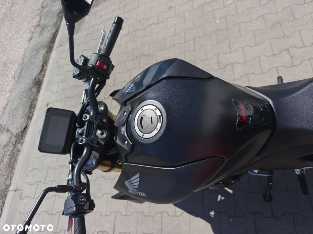 Honda CB - 31