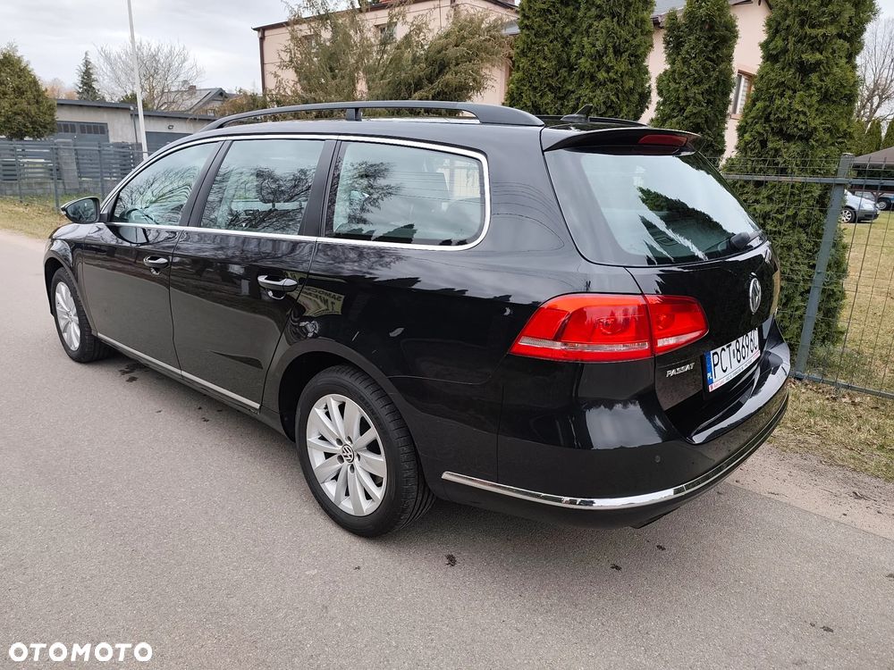 Volkswagen Passat 2.0 TDI BlueMotion Technology Exclusive - 3