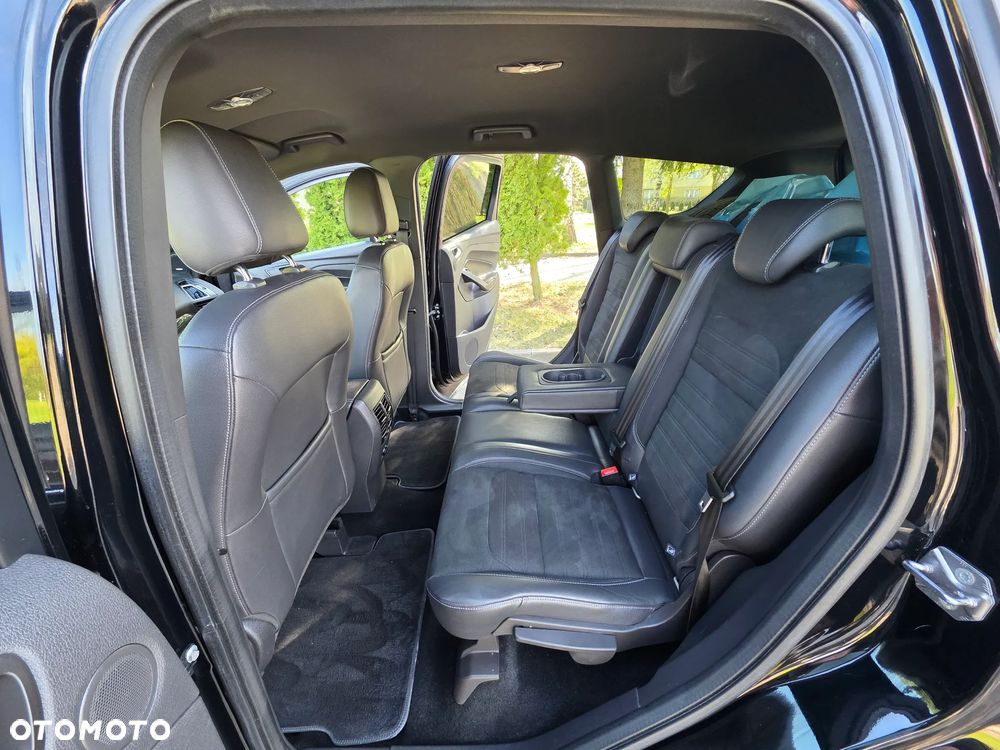 Ford Kuga 2.0 TDCi AWD ST-Line Black - 14