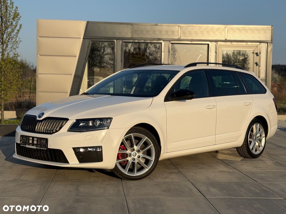 Skoda Octavia 2.0 TDI RS DSG - 1