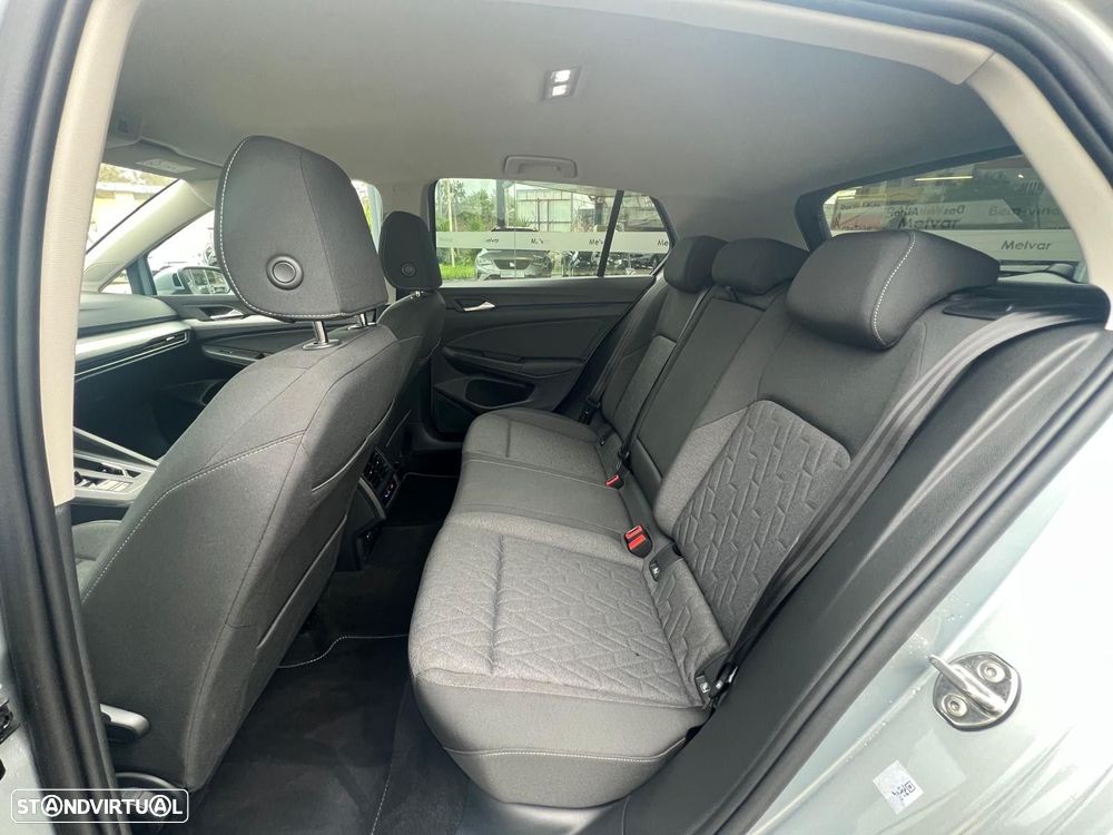 VW Golf 1.5 TSI e-Hybrid Life DSG - 7