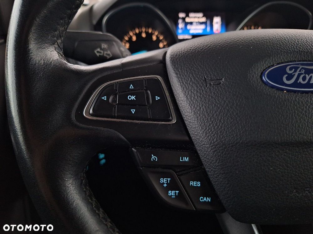 Ford Focus 1.6 Trend - 28