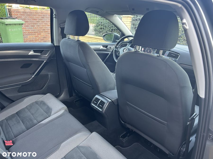 Volkswagen Golf 1.0 TSI OPF Comfortline - 19