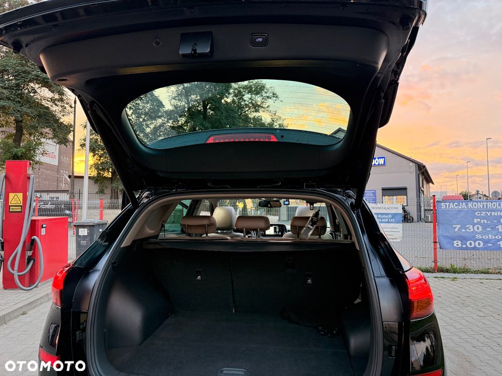 Hyundai Tucson 1.6 CRDi 48V-Hybrid 2WD DCT Prime - 9