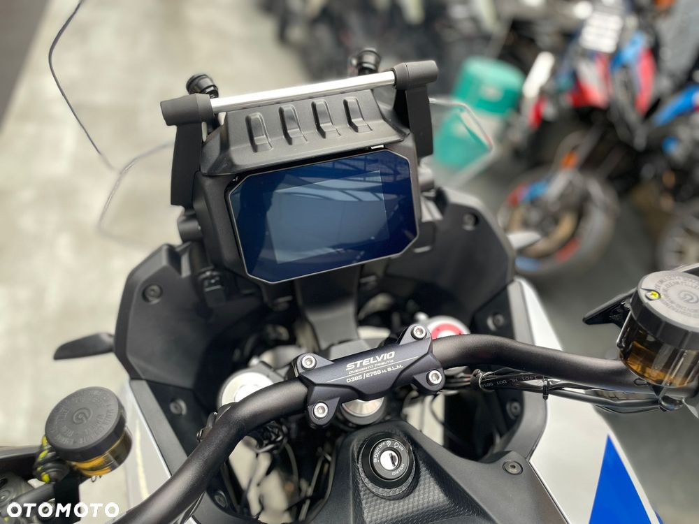 Moto Guzzi Stelvio - 13