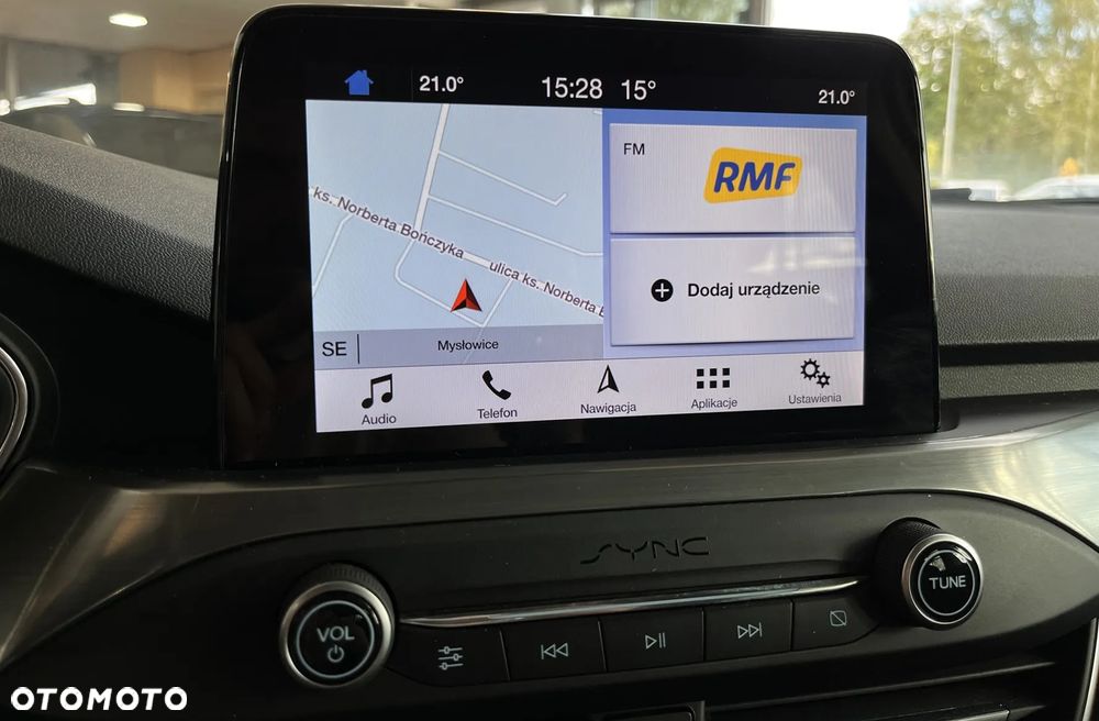 Ford Focus 1.0 EcoBoost Start-Stopp-System TITANIUM DESIGN - 25
