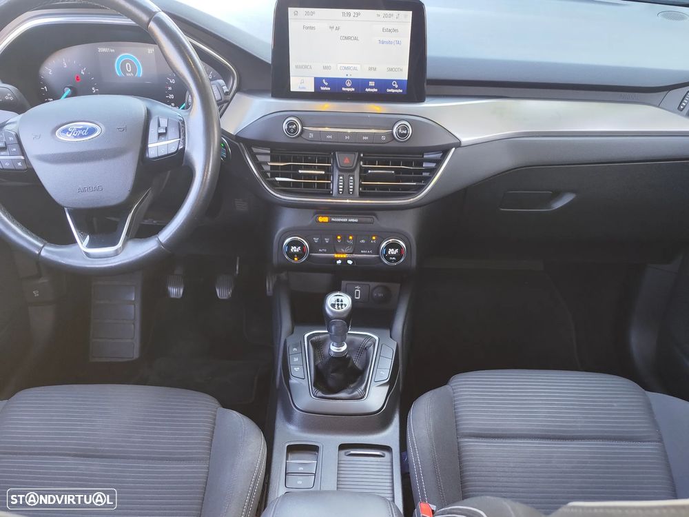 Ford Focus SW 1.5 TDCi EcoBlue Titanium - 11