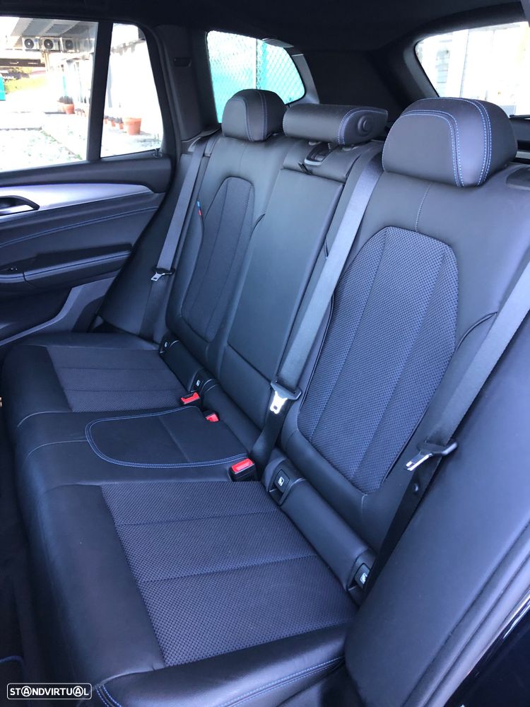 BMW X3 20 d xDrive Pack M - 32