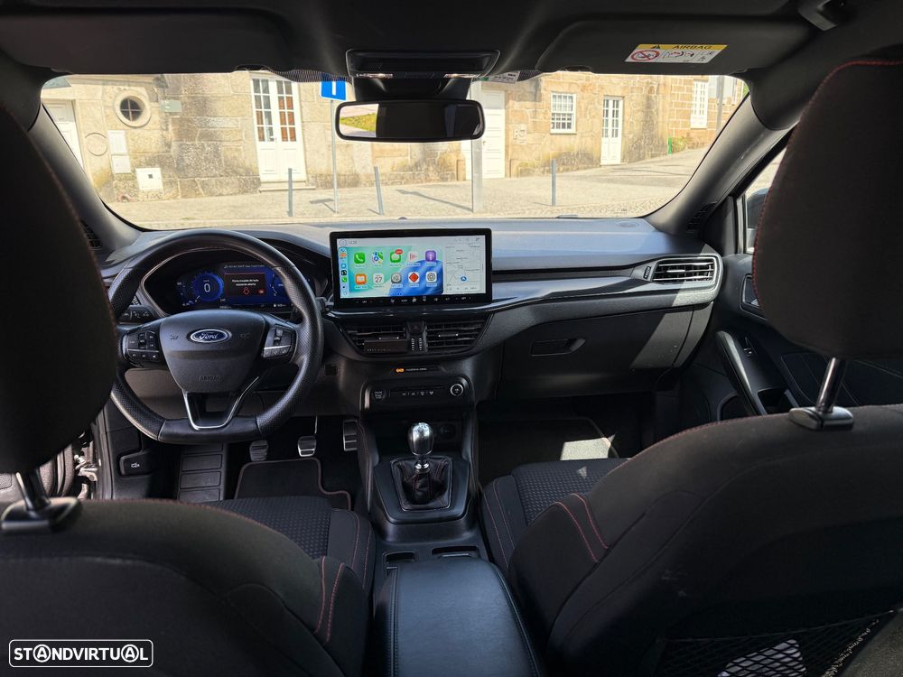 Ford Focus 1.5 TDCi ECOBlue ST-Line - 11