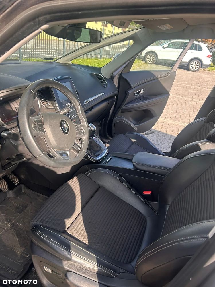 Renault Grand Scenic - 5