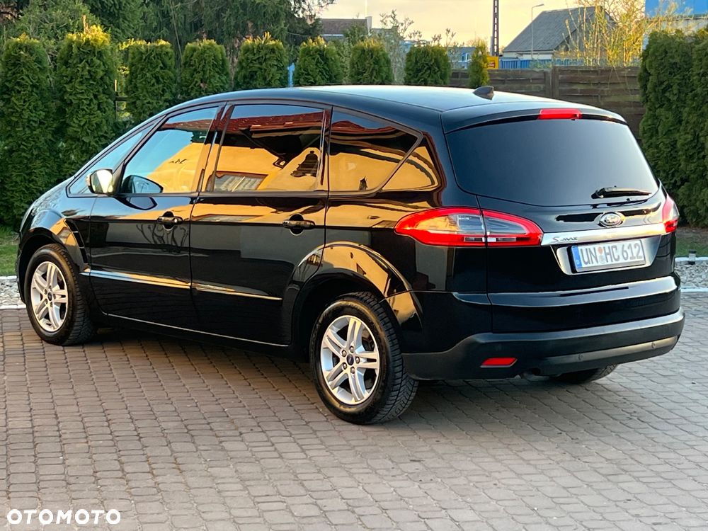 Ford S-Max 2.0 TDCi DPF Champions Edition - 15