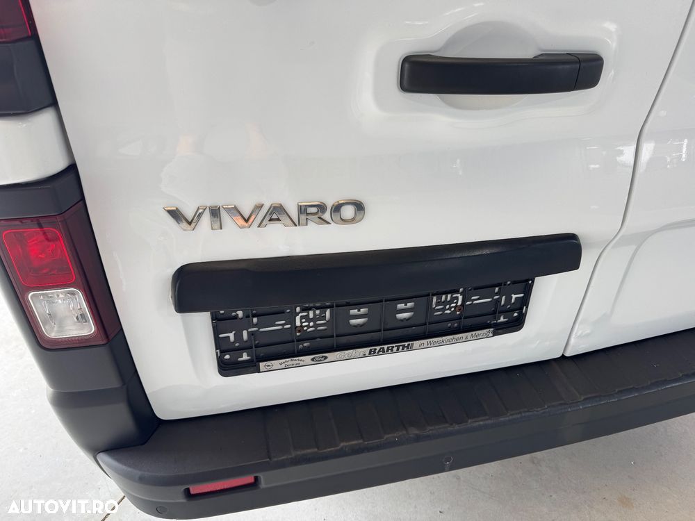 Opel Vivaro - 34