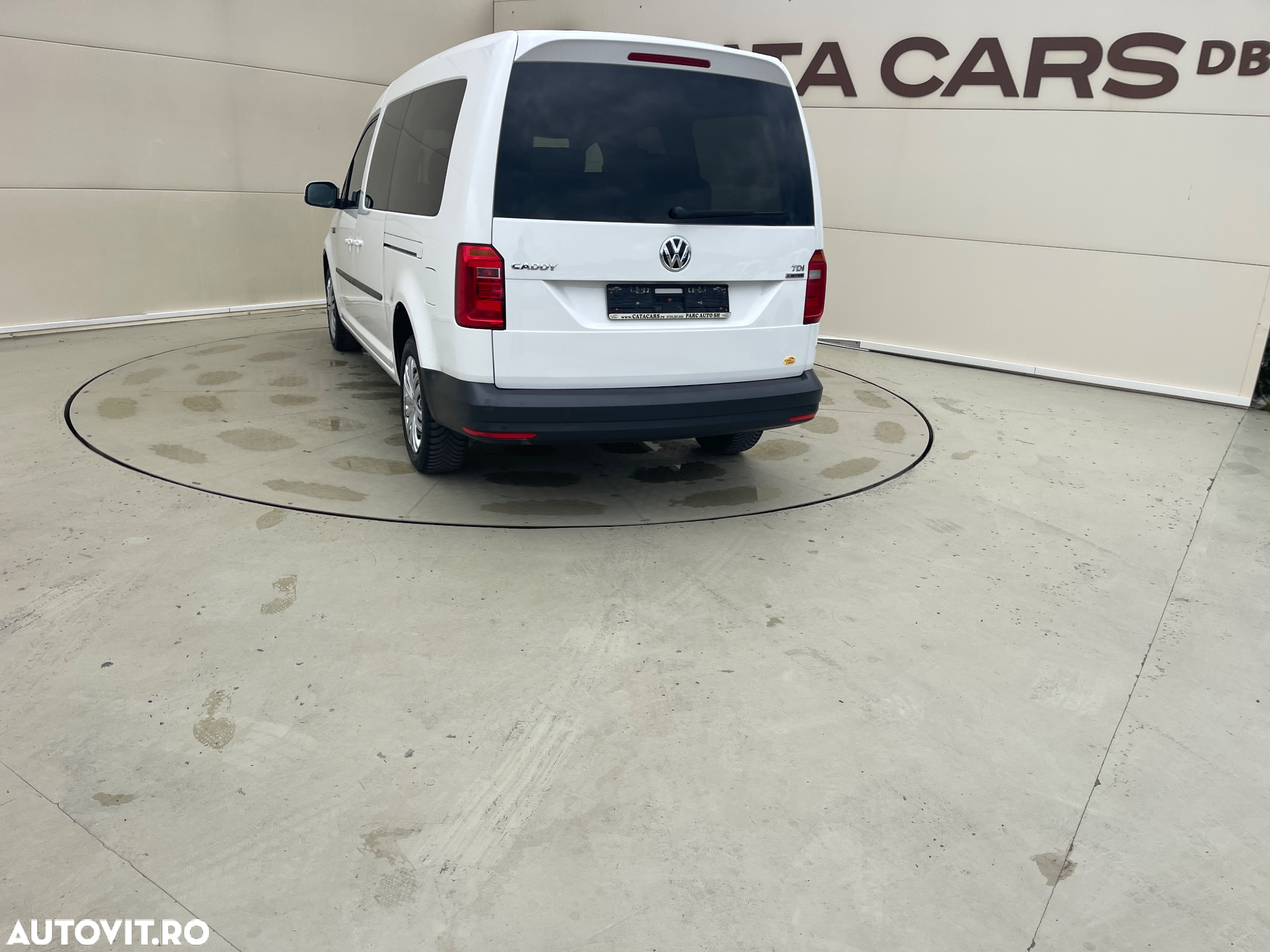 Volkswagen Caddy 2.0 TDI (7-Si.) 4MOTION Maxi Comfortline - 12