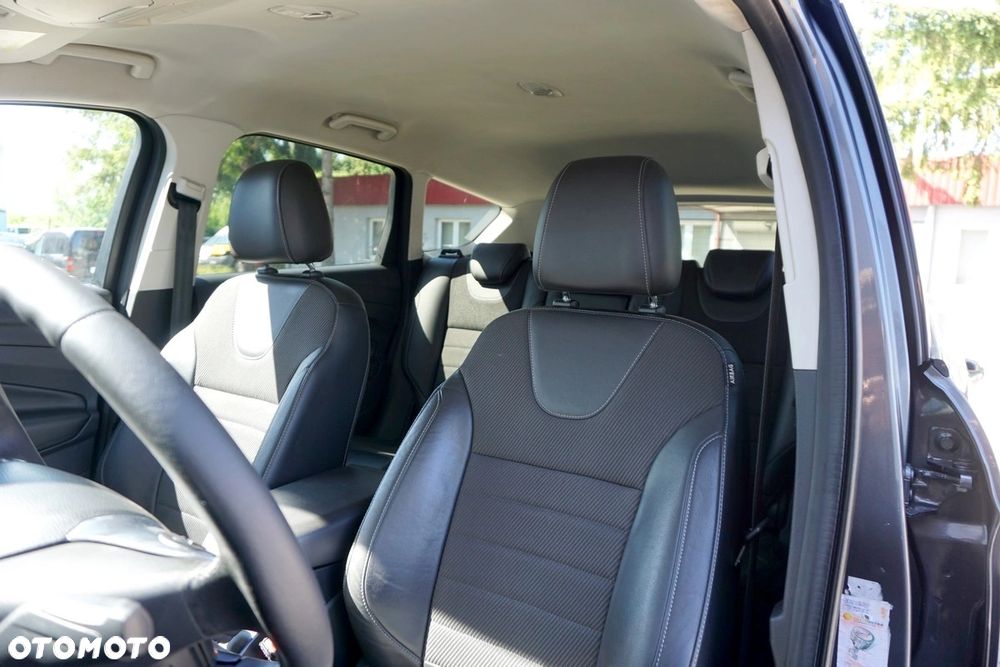 Ford Kuga 2.0 TDCi 4x4 Business Edition - 24