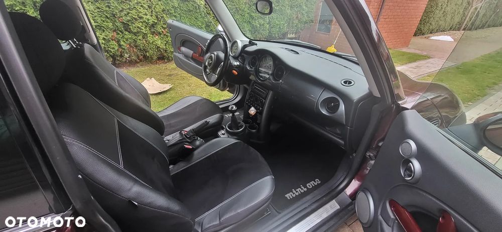 MINI ONE D - 11