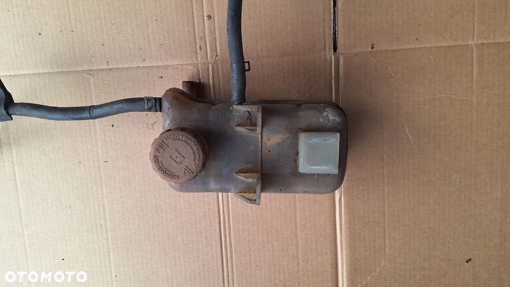 ZBIORNICZEK WYROWNAWCZY TACUMA 1,6 8V