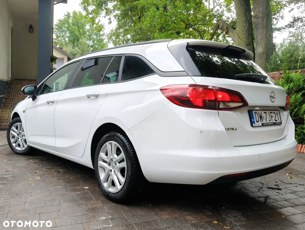 Opel Astra 1.2 T Edition S&S - 7