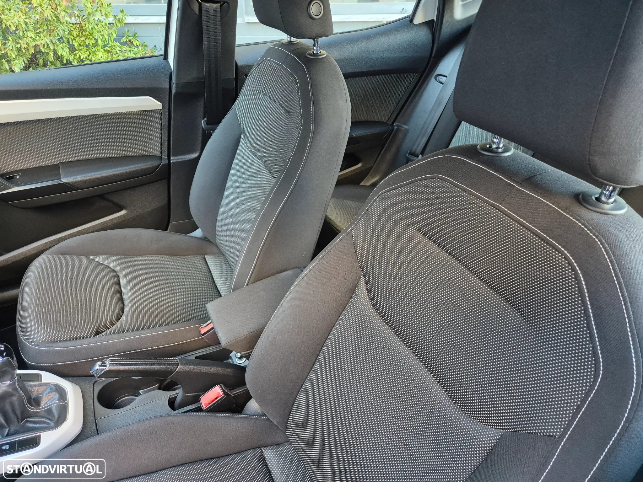 SEAT Arona 1.0 TSI Xcellence - 45