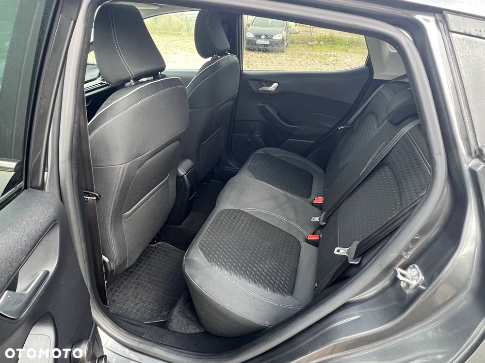 Ford Fiesta - 24