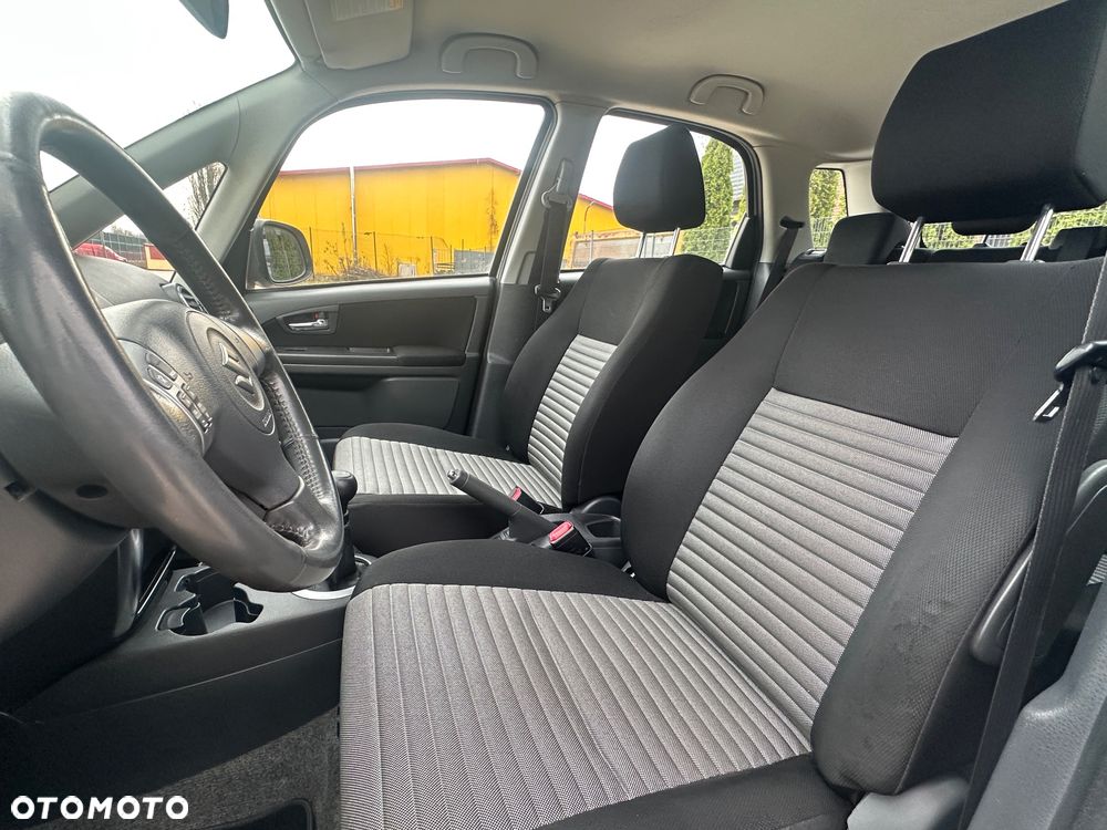 Suzuki SX4 - 19