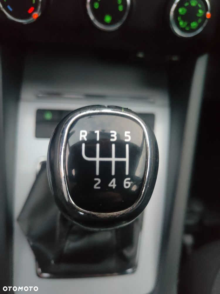 Skoda Octavia 1.4 TSI Ambition - 9